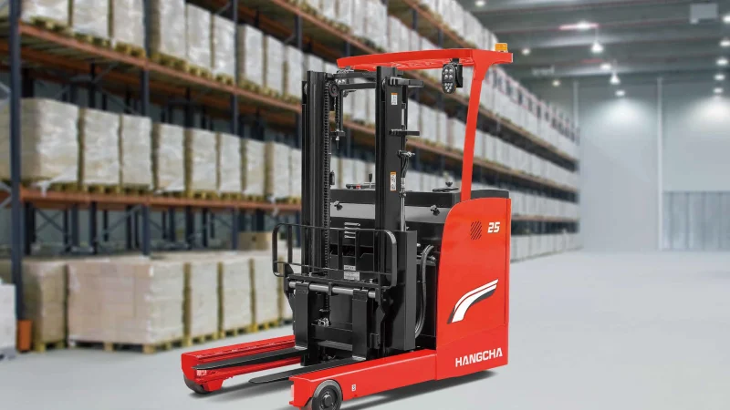 stand-on-reach-truck-05
